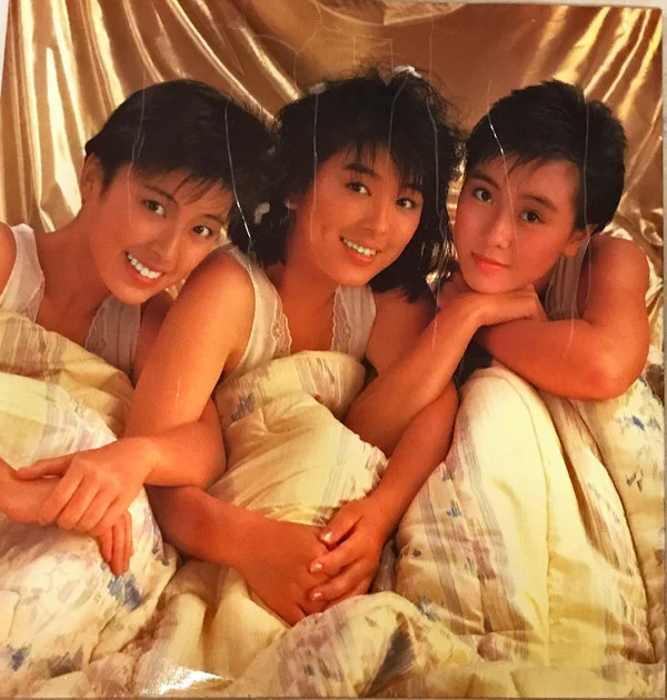 開心少女組 – 開心樂園