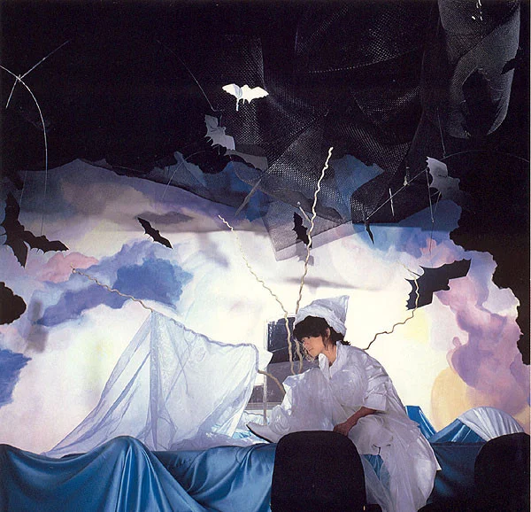 Akina Nakamori – D404ME