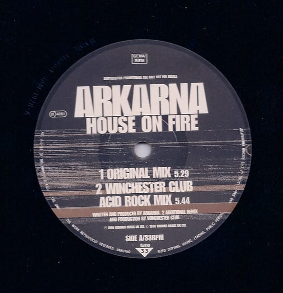 Arkarna - House On Fire